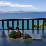 Dom wakacyjny Seaside Maisonette In Kiveri, Near Nafplion. Kivérion