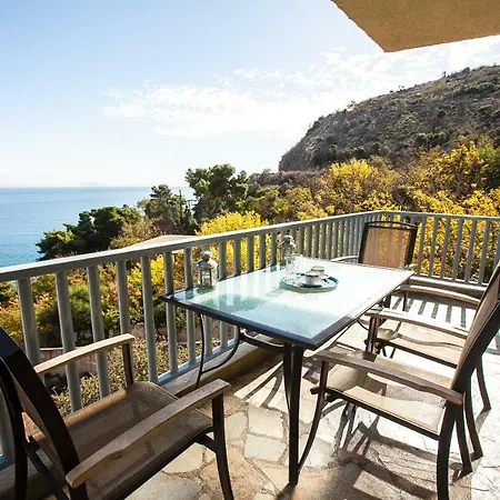 Дом отдыха Seaside Maisonette In Kiveri, Near Nafplion. *