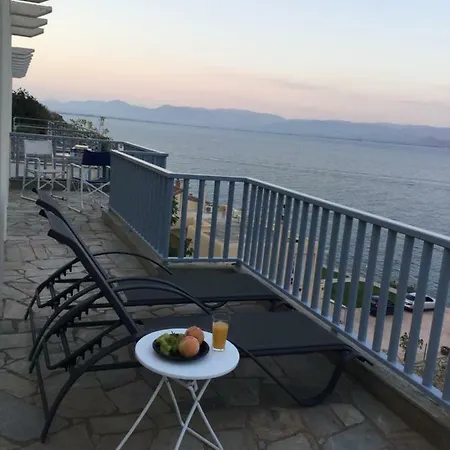 Seaside Maisonette In Kiveri, Near Nafplion. *