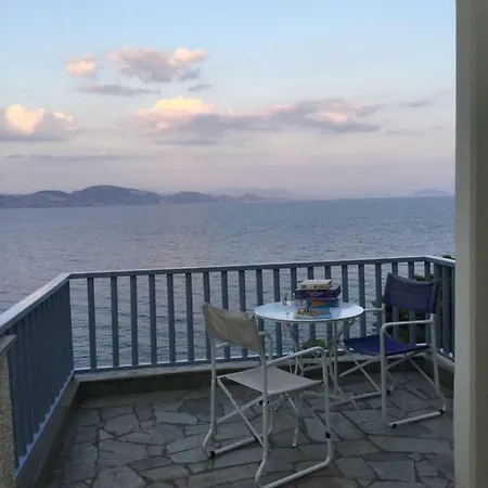 Дом отдыха Seaside Maisonette In Kiveri, Near Nafplion. *