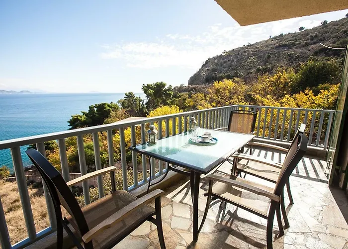 Dom wakacyjny Seaside Maisonette In Kiveri, Near Nafplion. *