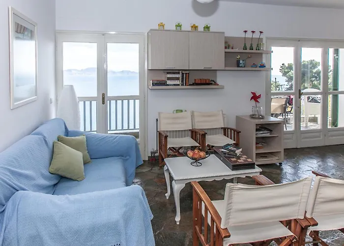 Seaside Maisonette In Kiveri, Near Nafplion. Nyaraló