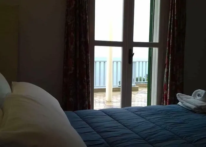 Seaside Maisonette In Kiveri, Near Nafplion. Kivéri