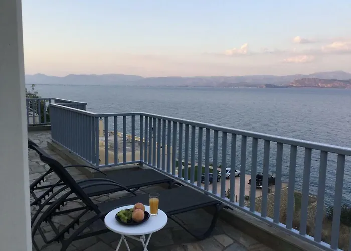 Nyaraló Seaside Maisonette In Kiveri, Near Nafplion. Kivéri